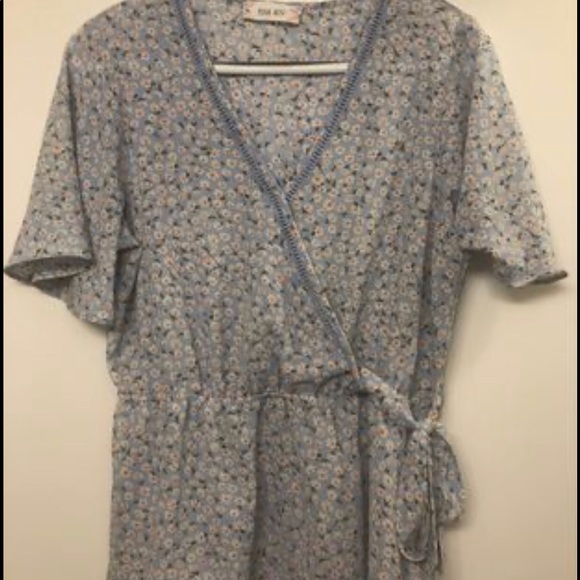 Love Pink Floral 🌸top - Picture 2 of 2